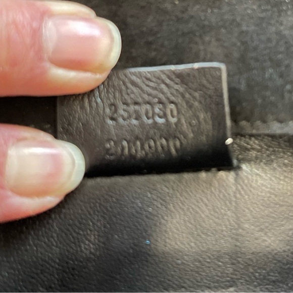 Gucci Suede Crystal Broadway Clutch - Picture 9 of 10